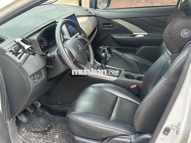 Mitsubishi Xpander 2021 Trắng Số sàn 7 chỗ