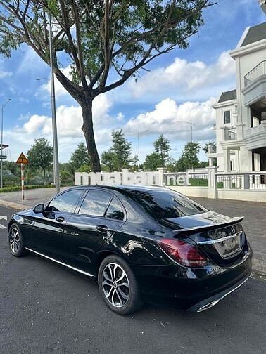 MERCEDES-BENZ C200 – 2016