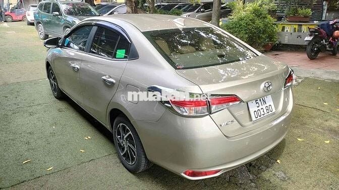 Toyota Vios E_CVT 2021 Vàng cát 87000 km