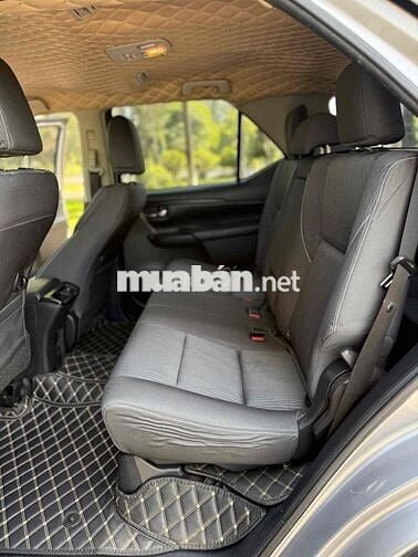 Toyota Fortuner 2021 2.4G 4x2 MT - 120000 km