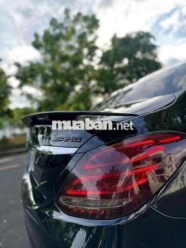 MERCEDES-BENZ C200 – 2016