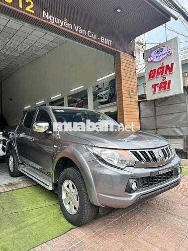 Mitsubishi Triton 2018 1 cầu số tự động Xám
