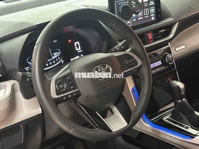 Toyota Veloz Cross Top 2024 Trắng Tự động 52000 km