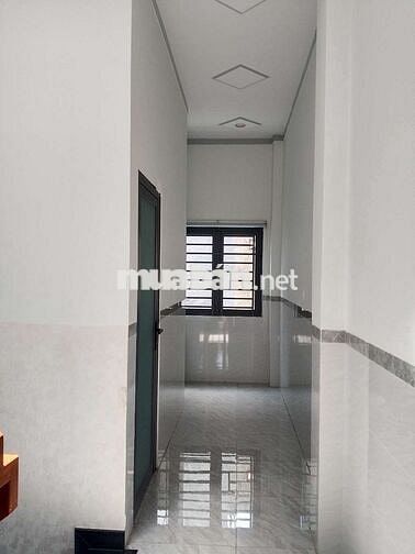 cho thuê nhà lầu trệt thân xe hơi tại Bình chuẩn Thuận An BD gồm 3pn