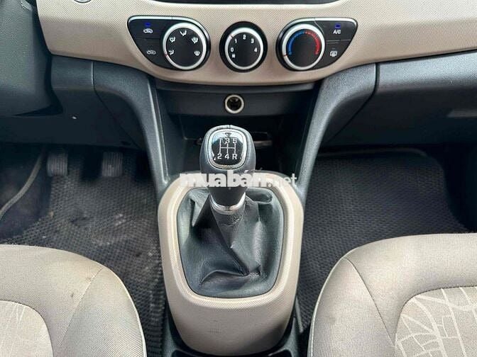 Hyundai I10 Sedan 2020 Số sàn bản đủ