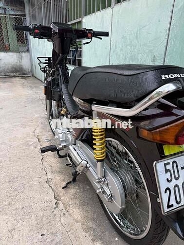 Honda Super Dream 2010