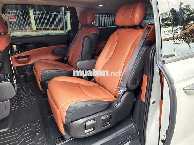 Kia Carnival Signature 2.2D 2024 - 1 Tỷ 260 Triệu