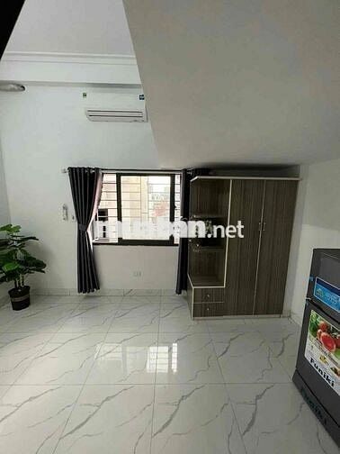 PHÒNG TRỌ CÓ GÁC SINH VIÊN GIÁ RẺ , CỬA SỔ TRỜI NGAY ÂU CƠ