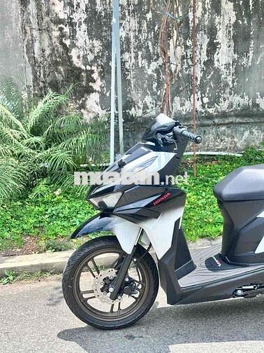 Honda Vario 125cc 2026 Đen trắng 2400km