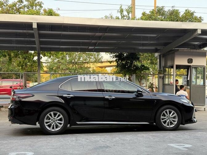 TOYOTA CAMRY 2.0E 2022 - 880TR THƯƠNG LƯỢNG