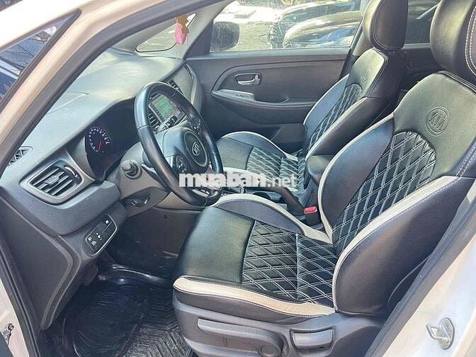 KIA Rondo 2016 GAT đi 70.000 km xe gia đình dùng