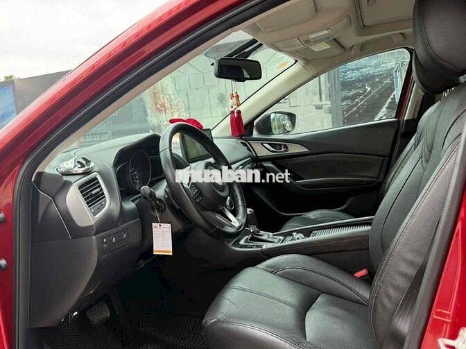 Mazda Mazda3 2017 Đỏ Tự động filip