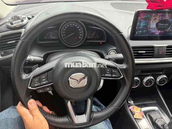 Mazda Mazda3 2017 Đỏ Tự động filip