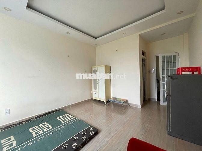 Cho thuê phòng ở đầy đủ tiện nghi - có ban công thoáng mát