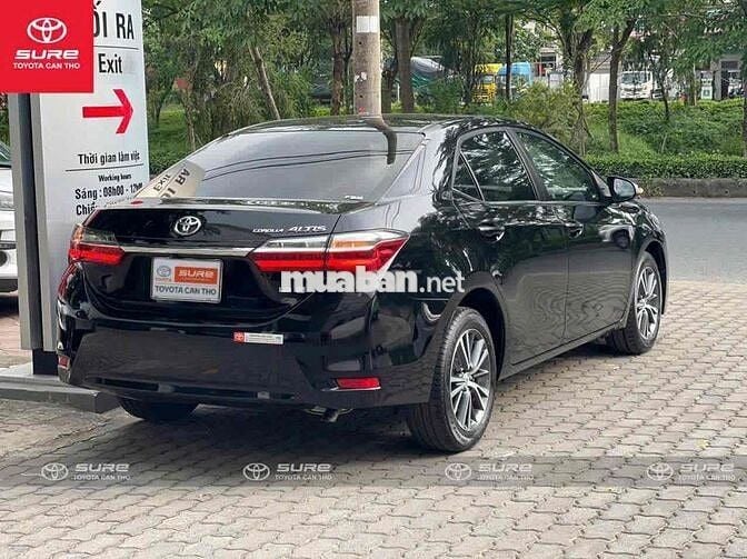 Toyota Corolla Altis 2020 1.8G (CVT) CHÍNH HÃNG