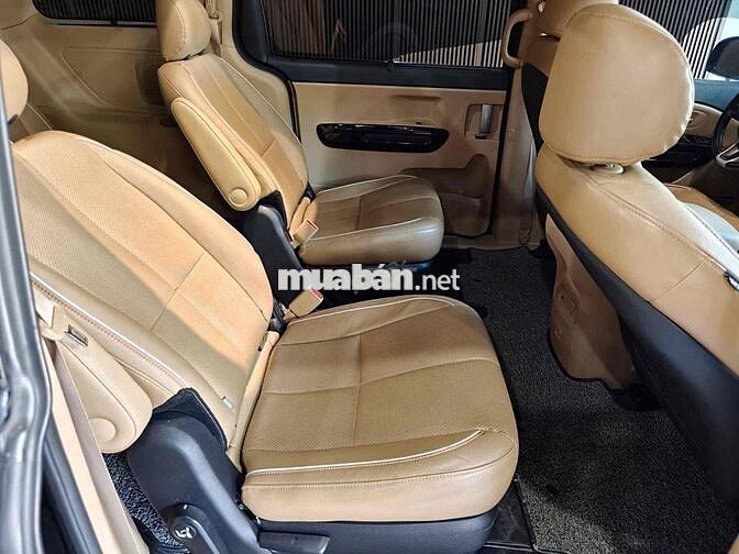Kia Sedona Full Dầu 2017 xe gia đình không lỗi nhỏ