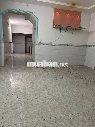 Nhà 1 lầu đúc, 5m x 20m, 2PN (có máy lạnh), 2WC, hẻm 2.5m Hậu Giang