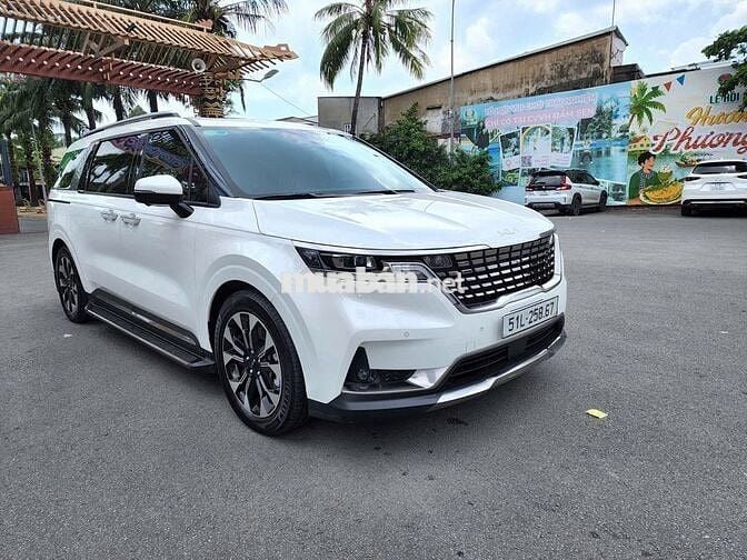 Kia Carnival Signature 2.2D 2024 - 1 Tỷ 260 Triệu