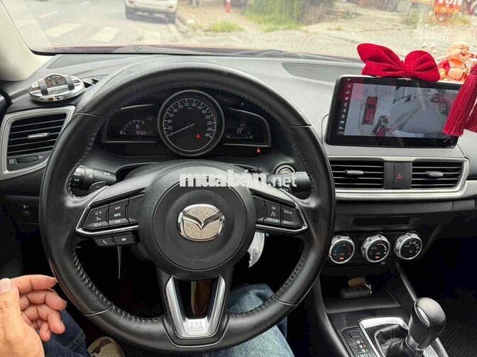 Mazda Mazda3 2017 Đỏ Tự động filip