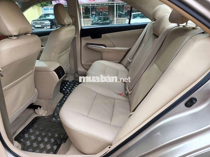 Toyota Camry 2.0E 2014 - 440 Triệu