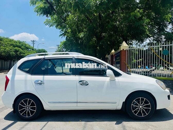 Kia Carens 2015 S SX 2.0 MT - 135000 km