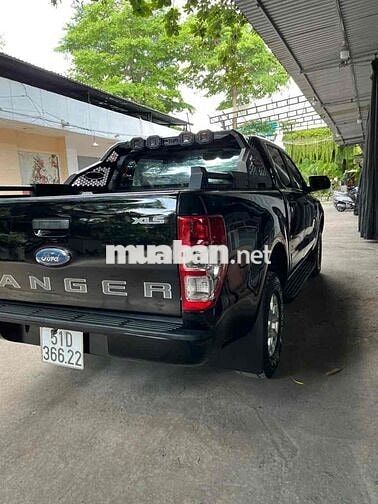 Ford Ranger XLS 2019 Tự động Đen