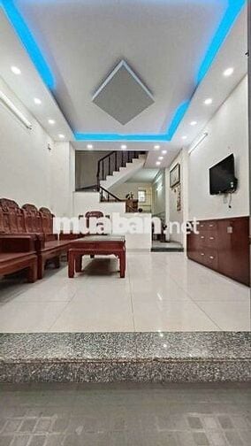 Nhà Hẻm Xe Hơi 4x17 3lầu 4pn 5wc Sân Thượng 