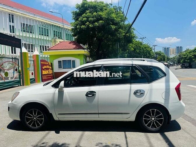 Kia Carens 2015 S SX 2.0 MT - 135000 km