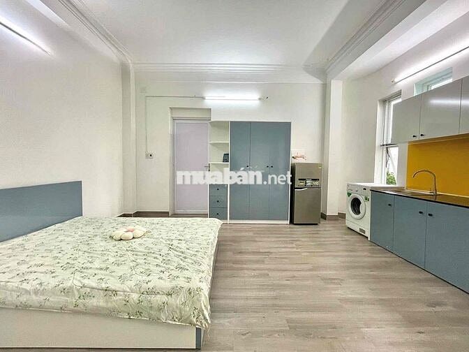 STUDIO 30m2 CỬA SỔ BAN CÔNG THOÁNG NGAY ĐẠI HỌC KINH TẾ UEH CƠ SỞ C