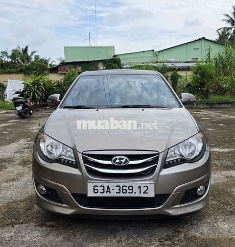 Hyundai Avante 2012 Số tự động Nâu