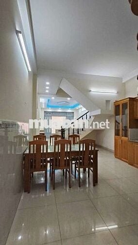 Nhà Hẻm Xe Hơi 4x17 3lầu 4pn 5wc Sân Thượng 