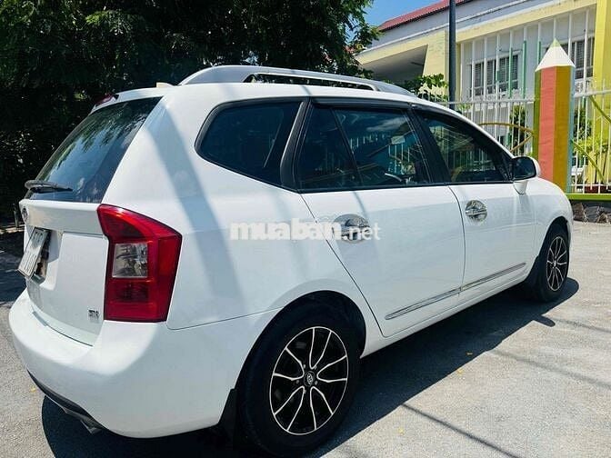 Kia Carens 2015 S SX 2.0 MT - 135000 km