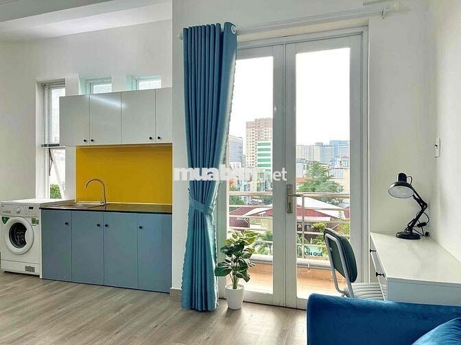 STUDIO 30m2 CỬA SỔ BAN CÔNG THOÁNG NGAY ĐẠI HỌC KINH TẾ UEH CƠ SỞ C