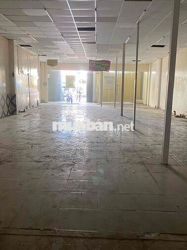 Nhag mặt tiền 9*25 tiện kinh doanh các ngành nghề
