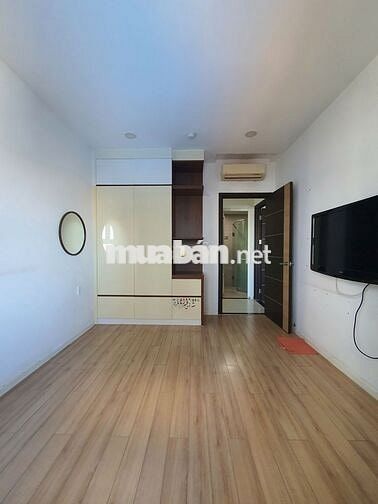 Nhà Block A tầng 10, Q.10, view nội khu, 71m2 (2PN + 2WC), Có Sổ Hồng