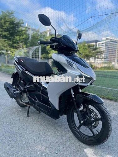 Air Blade 2021 Bạc Đen 9 chủ , xe còn rất đẹp