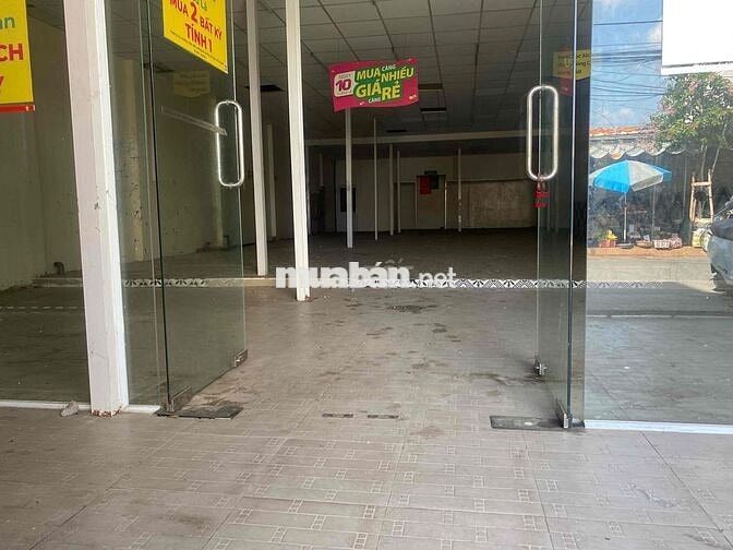 Nhag mặt tiền 9*25 tiện kinh doanh các ngành nghề
