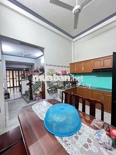 HÀNG HIẾM NHÀ MẶT TIỀN KD SẴN 4P CHO THUÊ, DT 100M2, KV BÌNH HƯNG HÒA