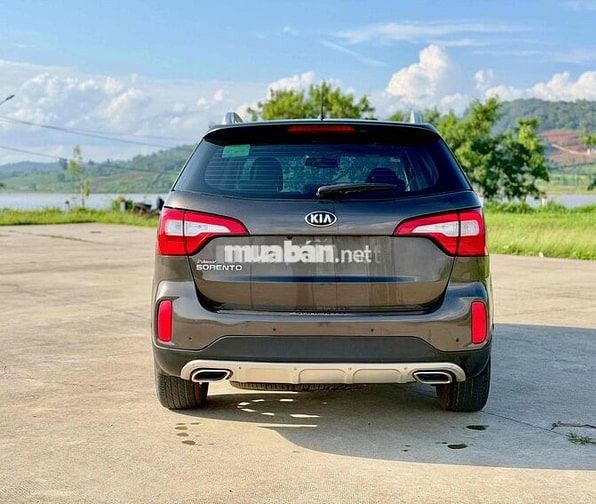 Kia Sorento 2016 full xăng