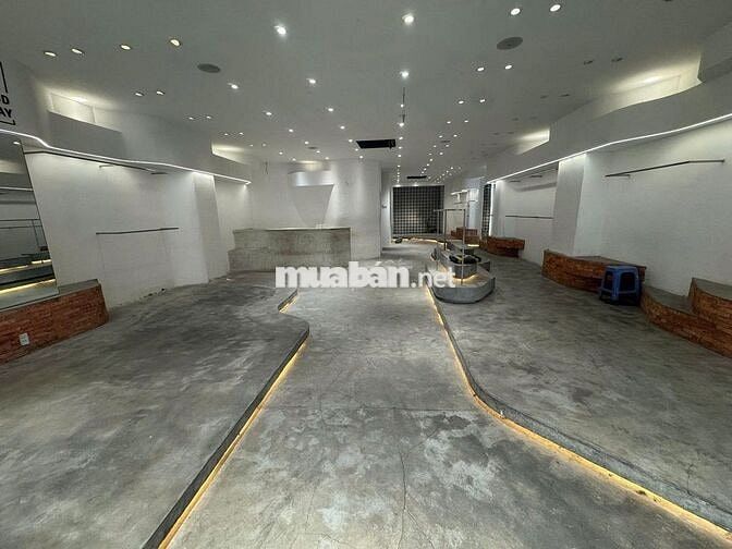 SÀN SD HƠN 160M2 - NGANG 8M - GẦN VẠN HẠNH MALL - 768 SƯ VẠN HẠNH, Q10