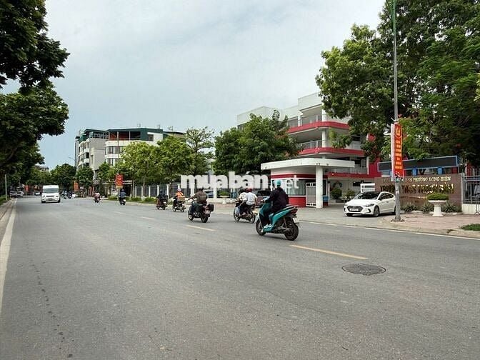 CẦN BÁN NHÀ MẶT PHỐ THẠCH BÀN LONG BIÊN HÀ NỘI.