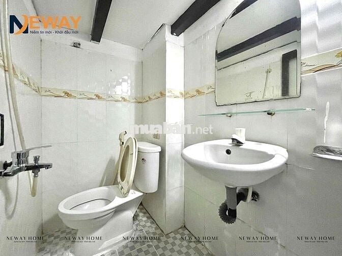 PHÒNG TRỌ CÓ GÁC GIÁ RẺ CÓ CỬA SỔ TRỜI SẠCH SẼ AN NINH CÓ THANG MÁY
