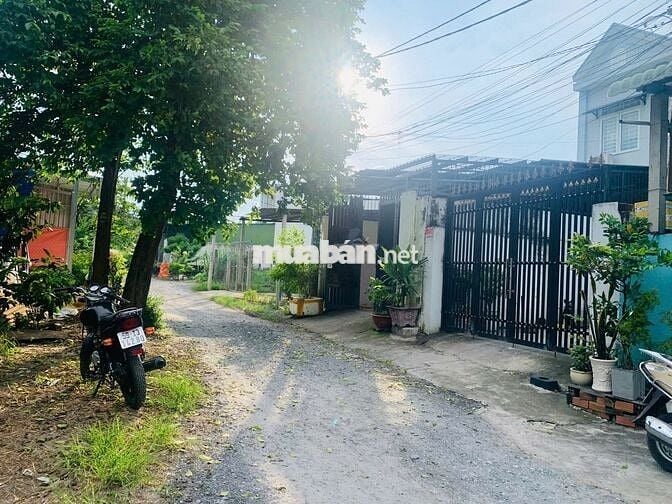 Nợ WC cần bán lô đất 813m2 (13x58) giá 1ty550 thương lượng