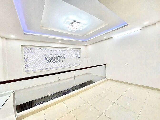 Hẻm Xe Hơi_ 5 Tầng_ 5 Phòng_ Tiện Ở&VPCT& KD