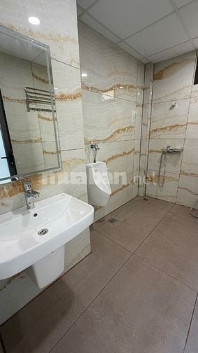 Cho thuê nhà nguyên căn kdt Đặng Xá 