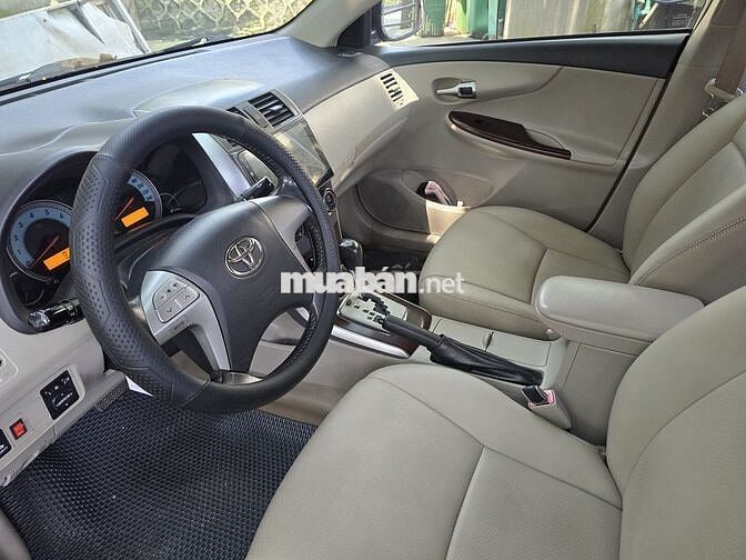 Toyota Altis 2012 Tự động Đen