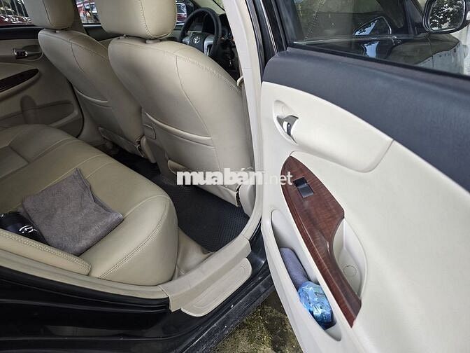 Toyota Altis 2012 Tự động Đen