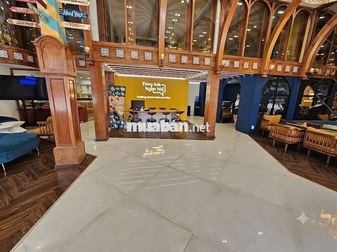 CHO THUÊ TÒA NHÀ MẶT TIỀN 3 THÁNG 2 QUẬN 10, NGANG 12M, TRỆT 4 LẦU TM