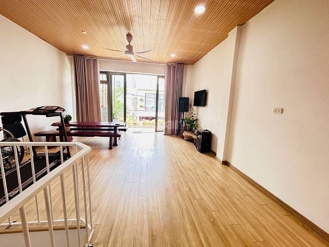 CHÍNH CHỦ chuyển công tác, bán đất-tặng nhà 2 Tầng đường Mỹ Đa Tây 10