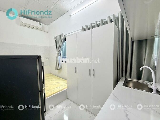 STUDIO BANCOL ĐỐI DIỆN BỜ KÈ HOÀNG SA TRƯỜNG SA